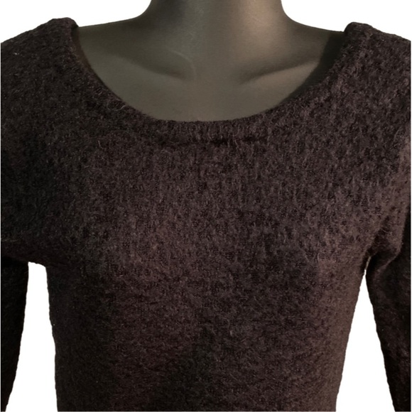 Vintage 199s Large Wet Seal black long sleeve faux shag fur lined soft sweater - Picture 4 of 15